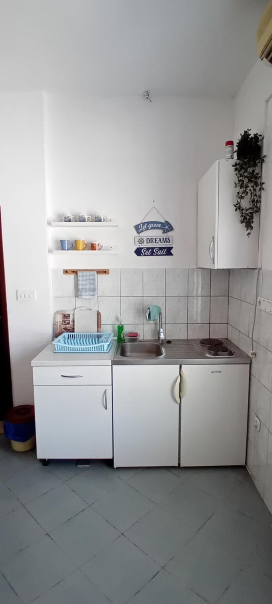 Andela Apartment *